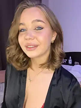 Snapshot of SilverHanna chatting on 02.02.26 SilverHanna online show from 02.02.26