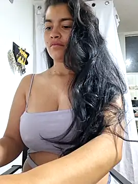 Snapshot of Scarlett_Hot69 chatting on 06.13.26 Scarlett Hot69 online show from 06.13.26