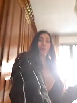 sarafragale online show from 03.30.26