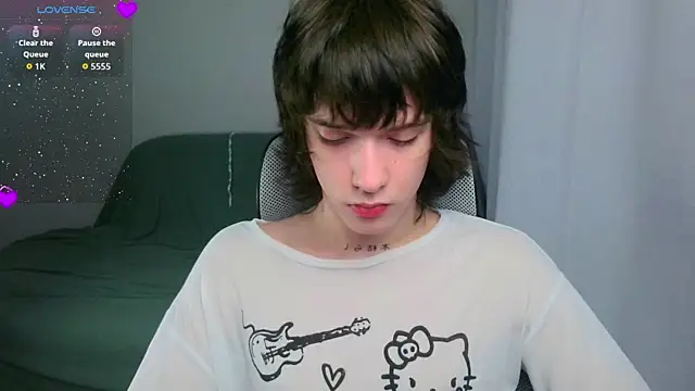 LeonBoykisser online show from 07.07.26