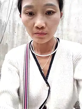 emyeu17 online show from 01.14.26