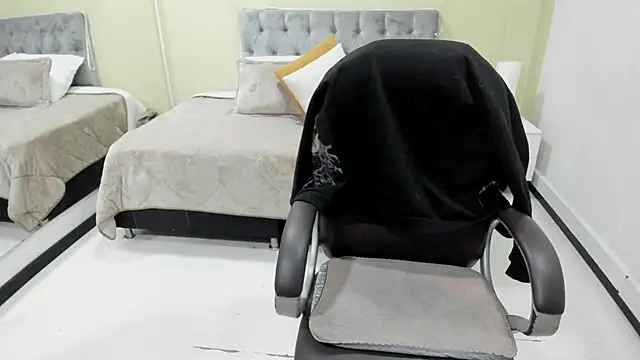 Bela Craxkerr online show from 02.03.26