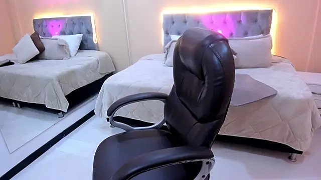 Bela Craxkerr online show from 03.03.26