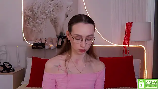 Emily Simon online show from 03.07.26