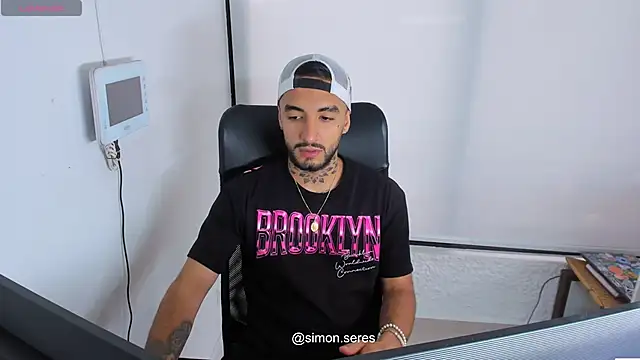 juanlouis pierre online show from 02.14.26