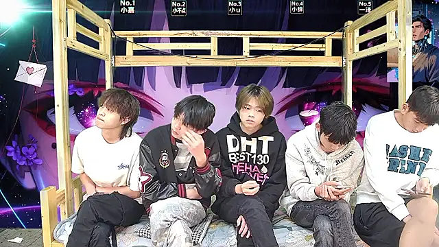 xiaohuangren01 online show from 03.23.26