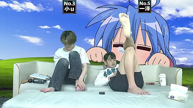 xiaohuangren01 online show from 04.04.26