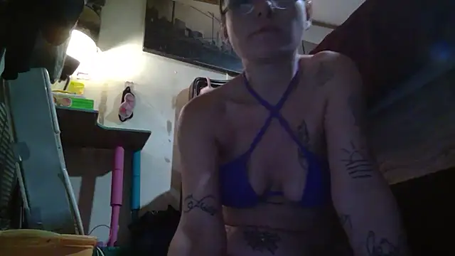 Snapshot of Tastybabe22 chatting on 07.29.26 Tastybabe22 online show from 07.29.26