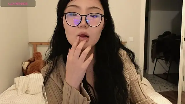 nullgirl online show from 05.09.26