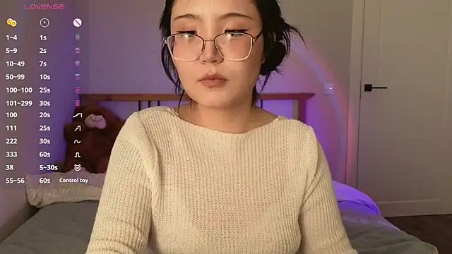 nullgirl online show from 05.11.26
