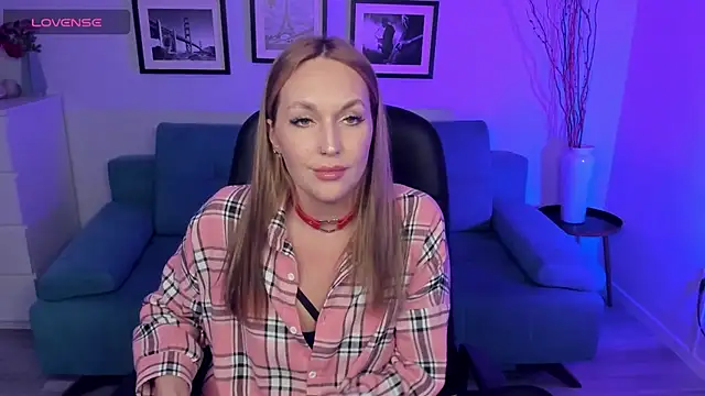 EvieMagical online show from 03.18.26