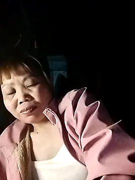 Snapshot of Sam-cute chatting on 02.23.26 Sam-cute online show from 02.23.26