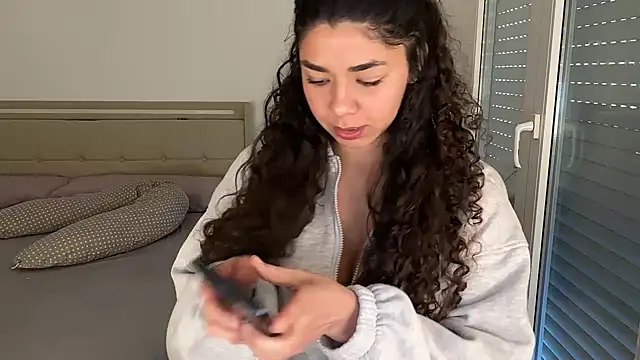 Snapshot of ladymelon chatting on 02.26.26 ladymelon online show from 02.26.26