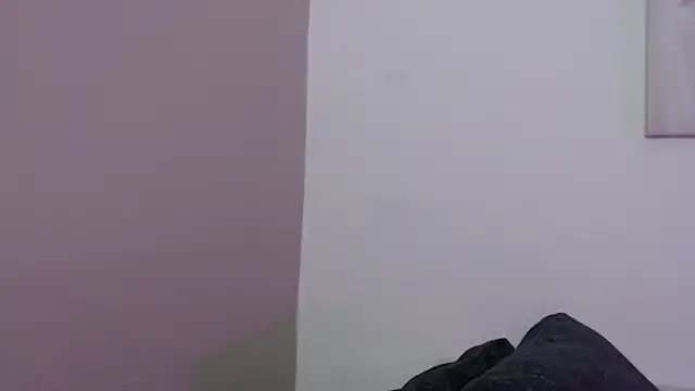 Snapshot of chloe_peach_ chatting on 01.17.26 chloe peach online show from 01.17.26