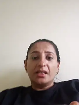 Snapshot of Luna_seductora12 chatting on 02.25.26 Luna seductora12 online show from 02.25.26