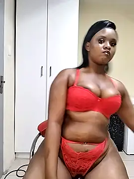 Snapshot of LUNAARXO1 chatting on 02.11.26 LUNAARXO1 online show from 02.11.26