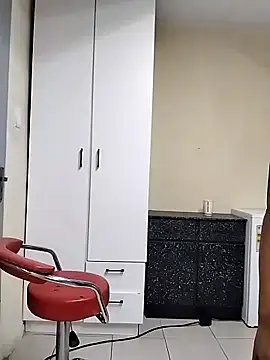 Snapshot of LUNAARXO1 chatting on 02.19.26 LUNAARXO1 online show from 02.19.26