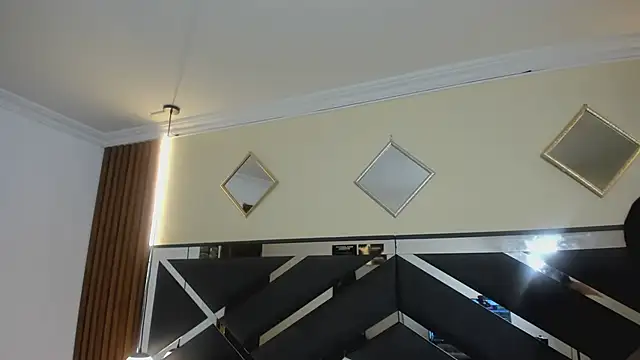 Ambarross  online show from 04.11.26