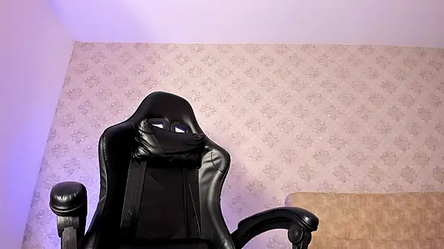 Snapshot of Sanji_Pulse chatting on 02.15.26 Sanji Pulse online show from 02.15.26