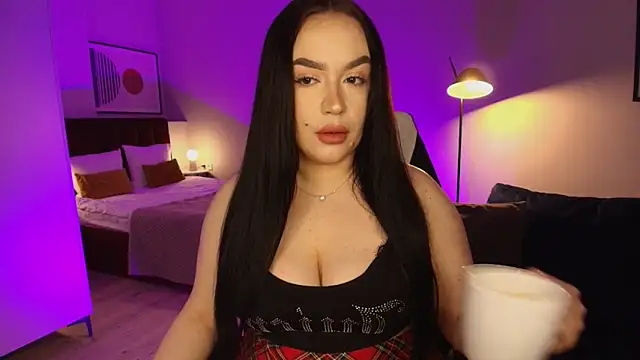 tinafox  online show from 02.25.26