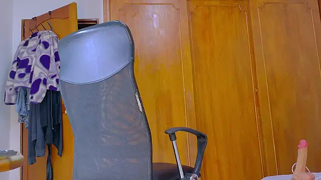 samirths boy  online show from 03.08.26