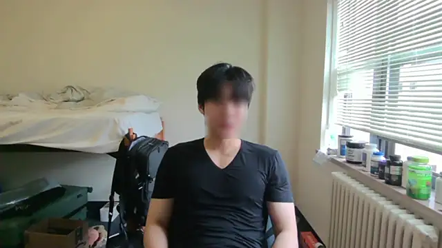 Snapshot of hoon025 chatting on 04.15.26 hoon025 online show from 04.15.26