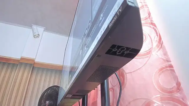 lovely  kiss   online show from 04.18.26