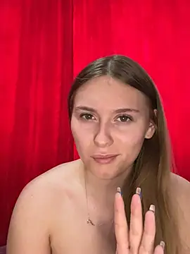 Snapshot of SweetSophia20 chatting on 02.08.26 SweetSophia20 online show from 02.08.26