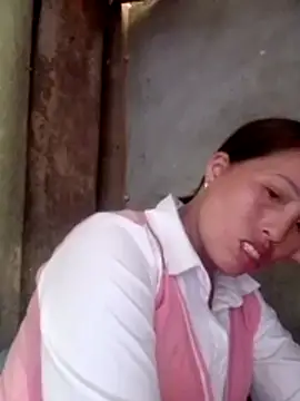 Gummiesu online show from 02.16.26