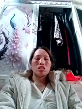 Gummiesu online show from 03.12.26