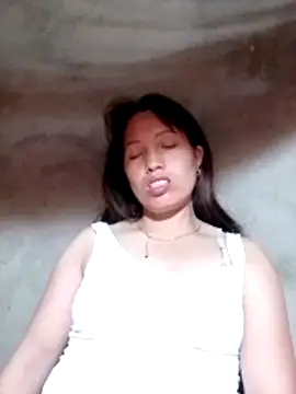 Gummiesu online show from 04.12.26