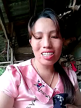 Gummiesu online show from 05.12.26