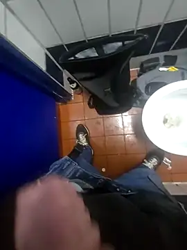 BlnAktivGay online show from 02.25.26