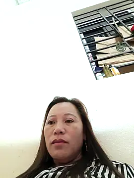 Snapshot of Jooj- chatting on 05.11.26 Jooj- online show from 05.11.26
