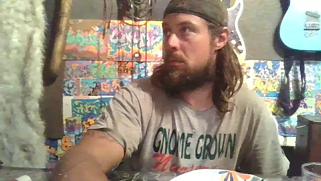 Snapshot of unknowner123 chatting on 04.14.26 unknowner123 online show from 04.14.26