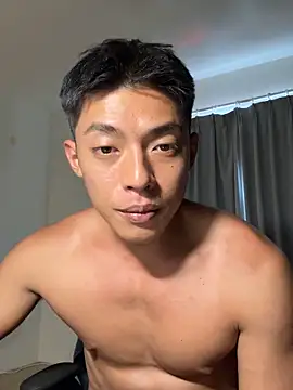 Snapshot of Yooo17 chatting on 03.24.26 Yooo17 online show from 03.24.26