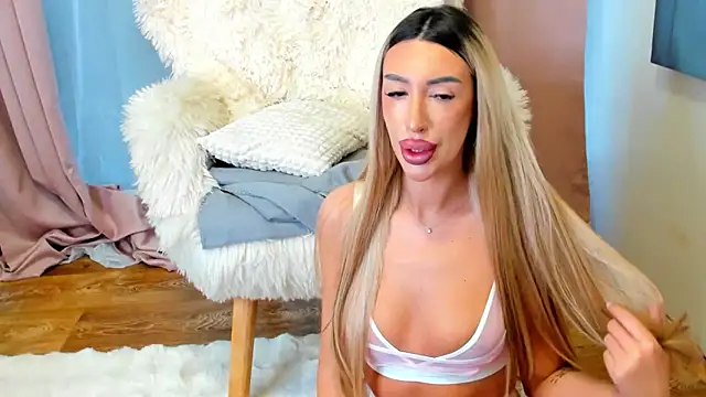 LunaVibes  online show from 02.20.26