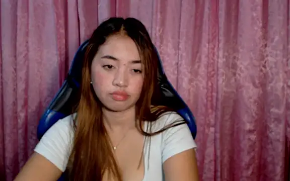 Snapshot of pinay_mayahiga chatting on 05.09.26 pinay mayahiga online show from 05.09.26