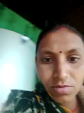 Snapshot of Juli_rathore chatting on 02.02.26 Juli rathore online show from 02.02.26