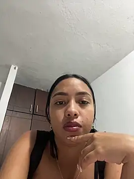 Alannarose06 online show from 03.12.26