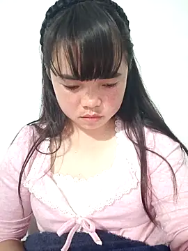 Elizabeth8 online show from 02.25.26