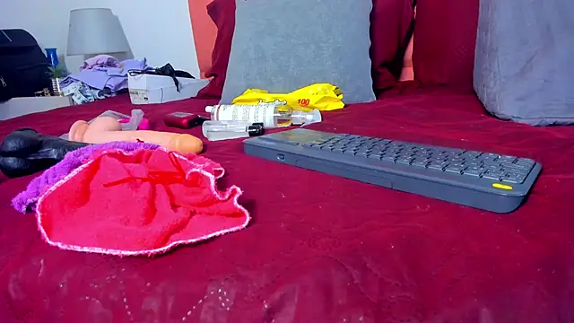 rose thompson19 online show from 02.20.26