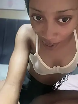 diamond Ines online show from 02.03.26