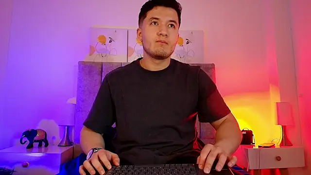 Alexander Connor online show from 02.21.26