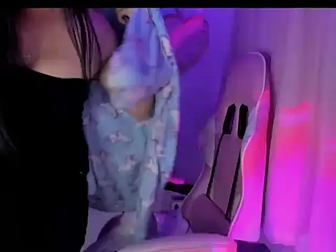 Snapshot of juicy_ass_peach chatting on 01.15.26 juicy ass peach online show from 01.15.26