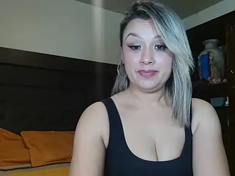 aitanalove  online show from 02.05.26