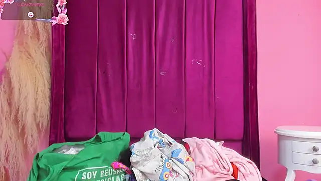 mitzukywinteer online show from 04.12.26