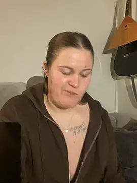 justsomeoneuknow online show from 02.17.26