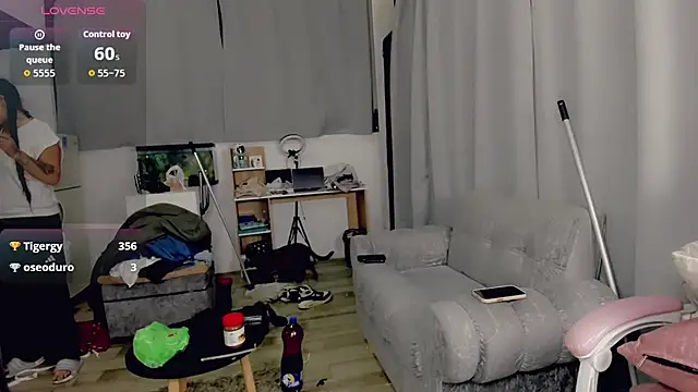 VictoriaHoneyy online show from 05.17.26