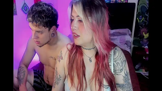 Snapshot of lunaa_rayy420 chatting on 02.19.26 lunaa rayy420 online show from 02.19.26